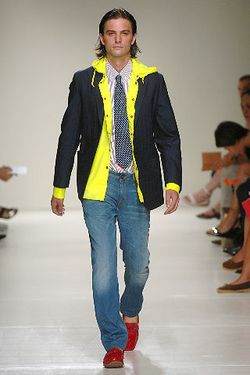 Moschino 08春夏男裝發(fā)布秀 