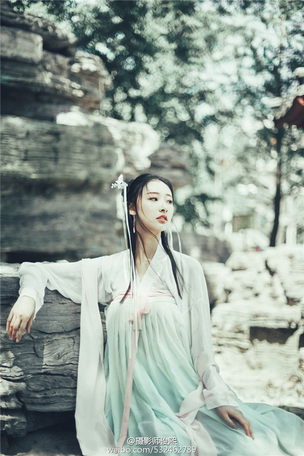 王一諾：有美一人，清揚婉兮